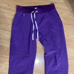 Figs XS regular scrubs